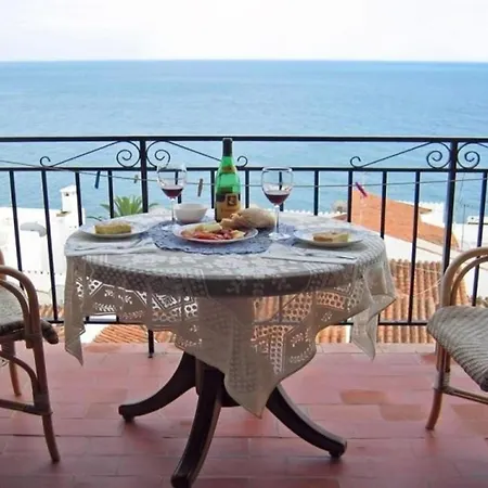 Fuer 4 Personen Ca 90 Qm In Nerja, Andalusien Costa Del Sol Apartment Nerja